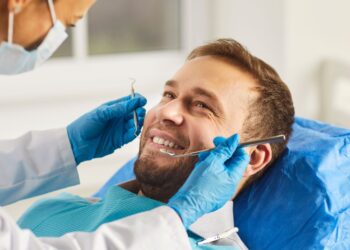 5 Warning Signs That You Might Need a Dental Implant Over a Bridge or Denture Explained