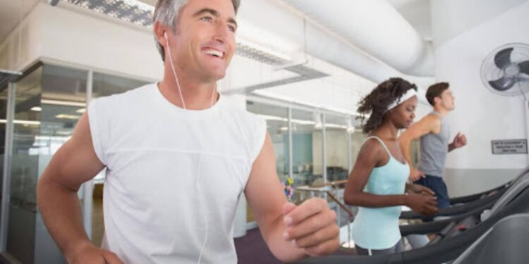 Building Better Physical Health Through Smart Fitness Habits and Supportive Tools