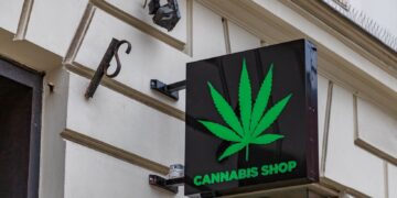 How Does Cannabis Store Layout Affect Decision Time and Purchase Confidence?