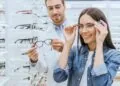How Often Should You Replace the Lenses in Your Eyeglasses for Optimal Vision? Expert Guidelines and Key Factors